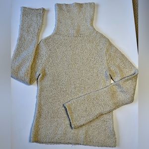 J crew cream boucle’ knit pullover turtleneck sweater sz M